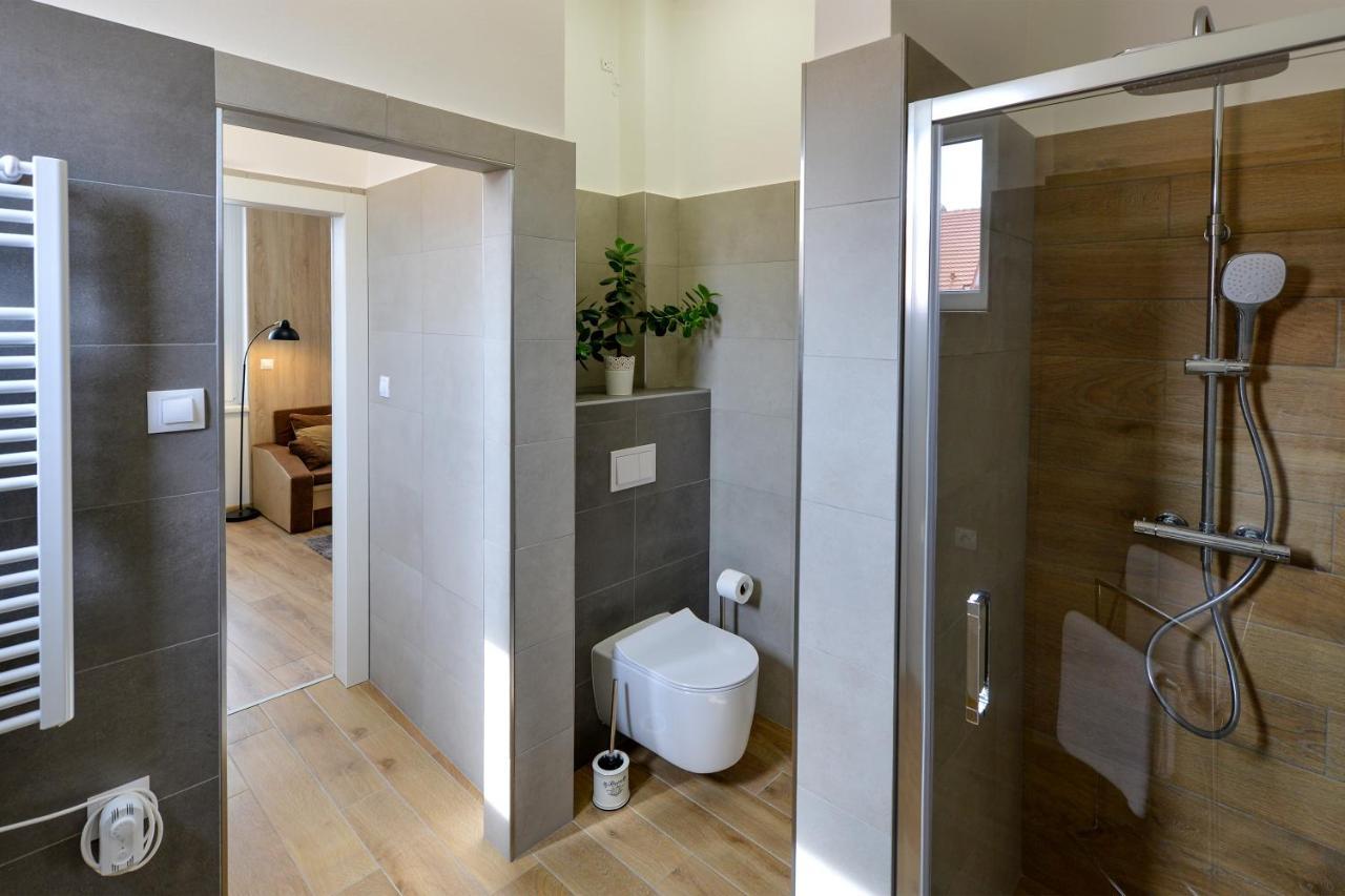 Soho Apartment Písek Екстериор снимка