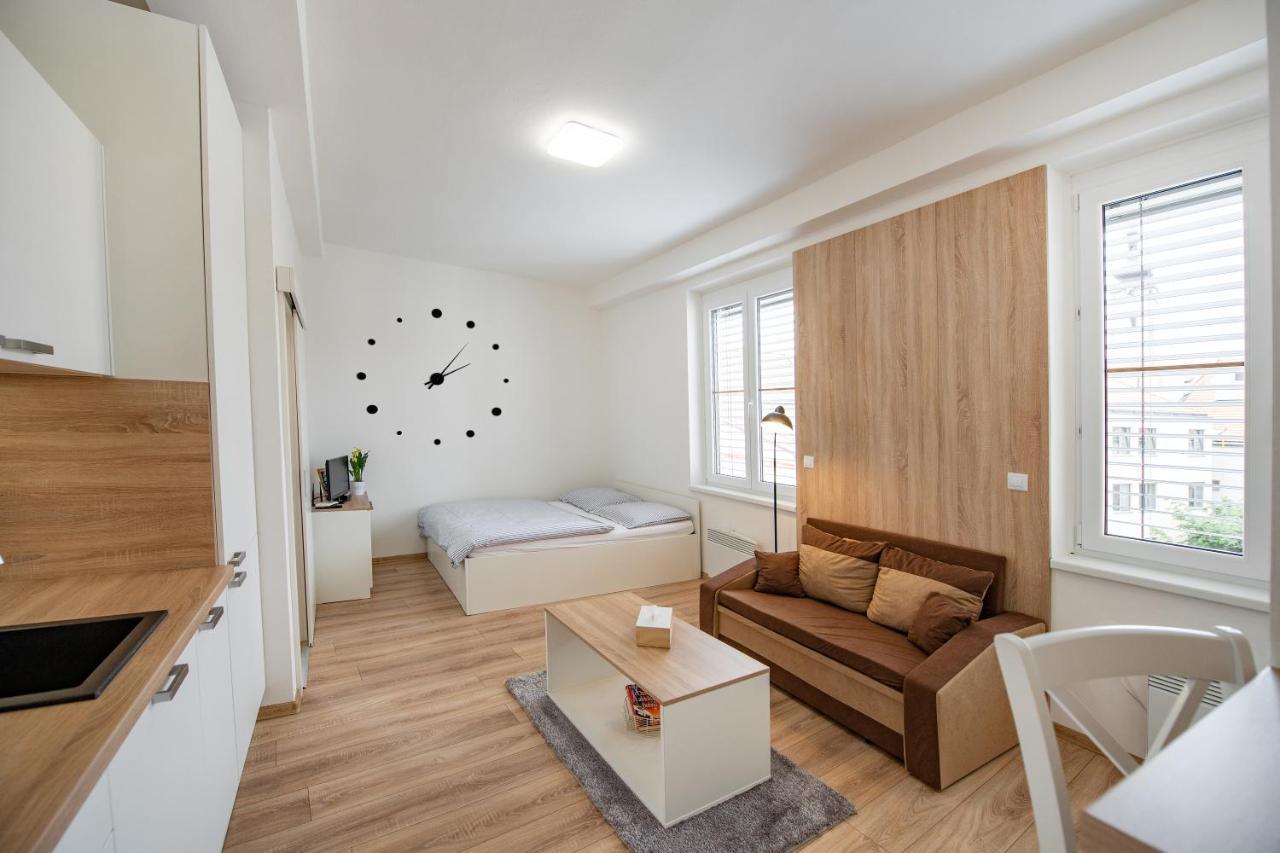 Soho Apartment Písek Екстериор снимка